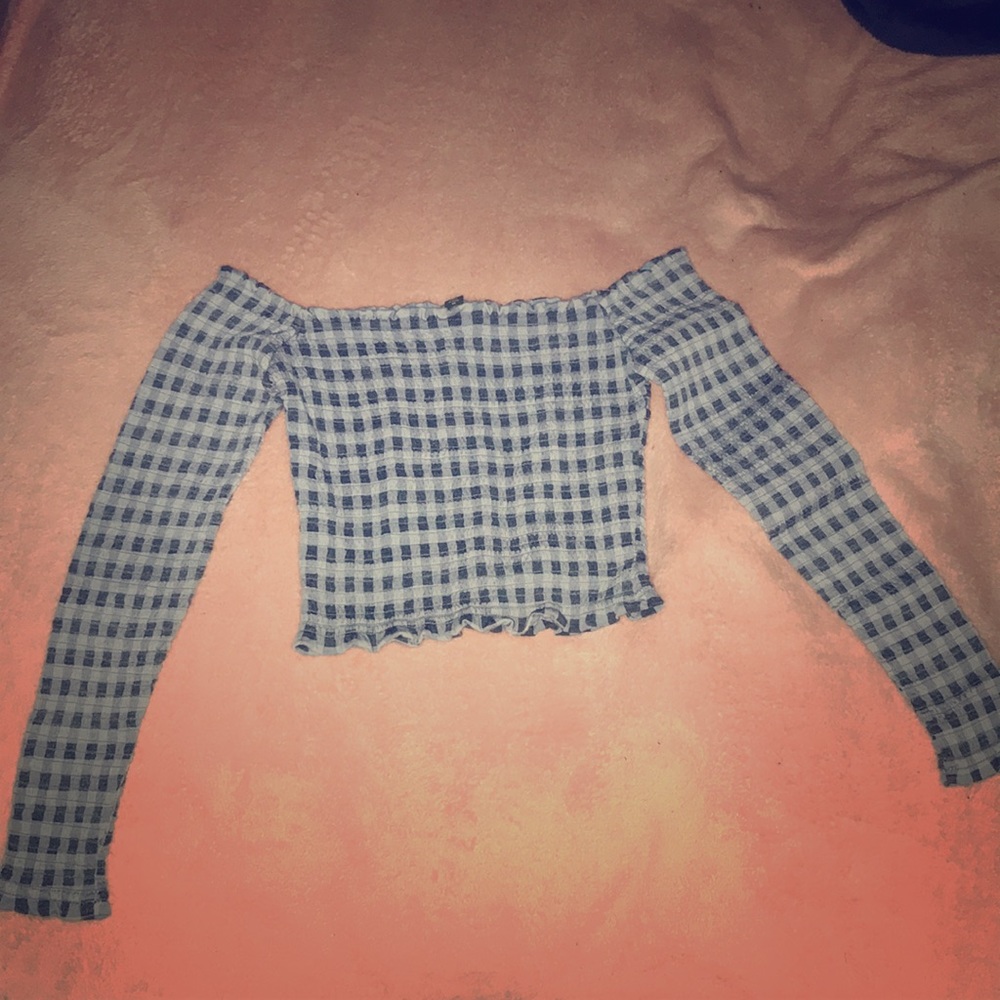 Women’s extra small top